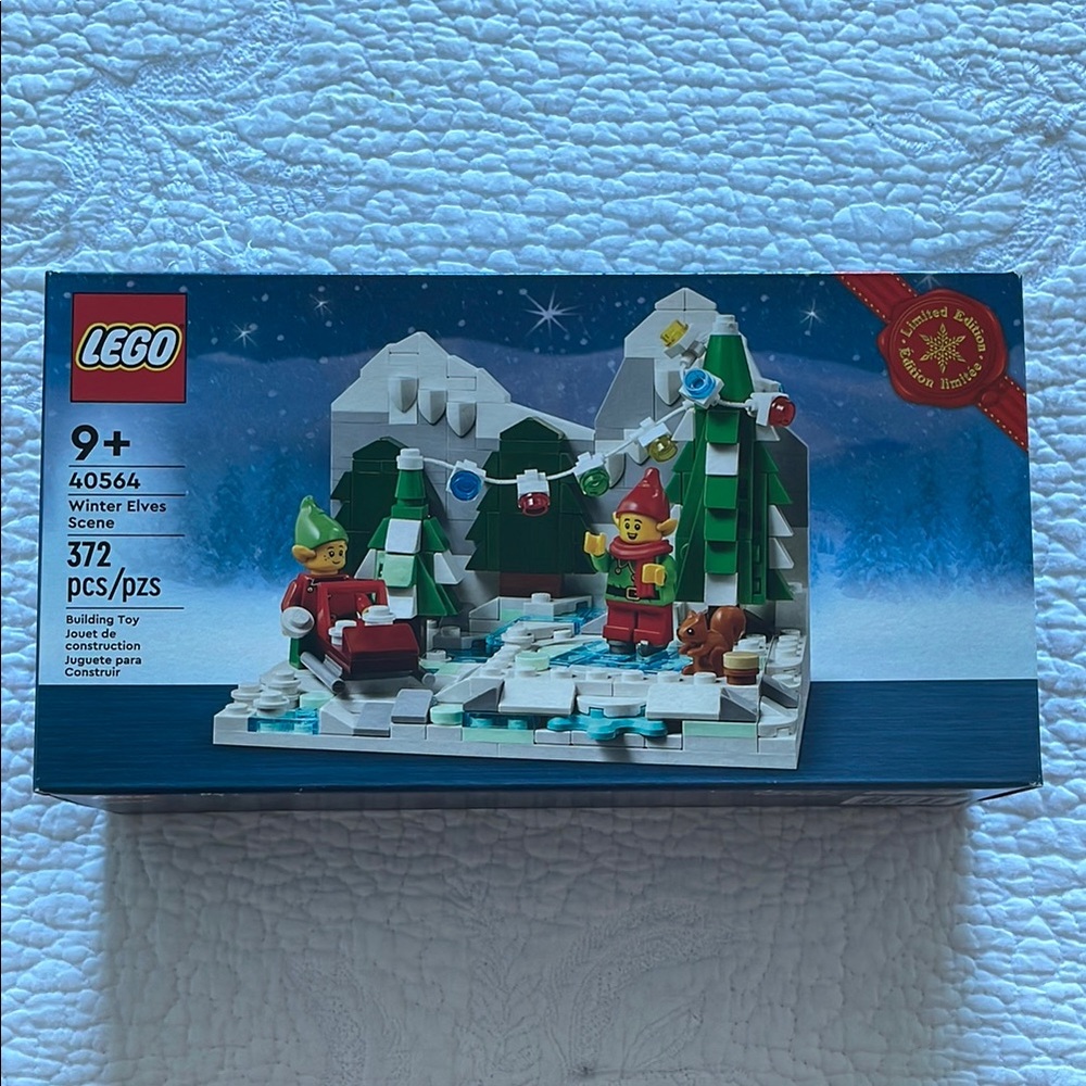 BNIB Lego Winter Elves Set 40564